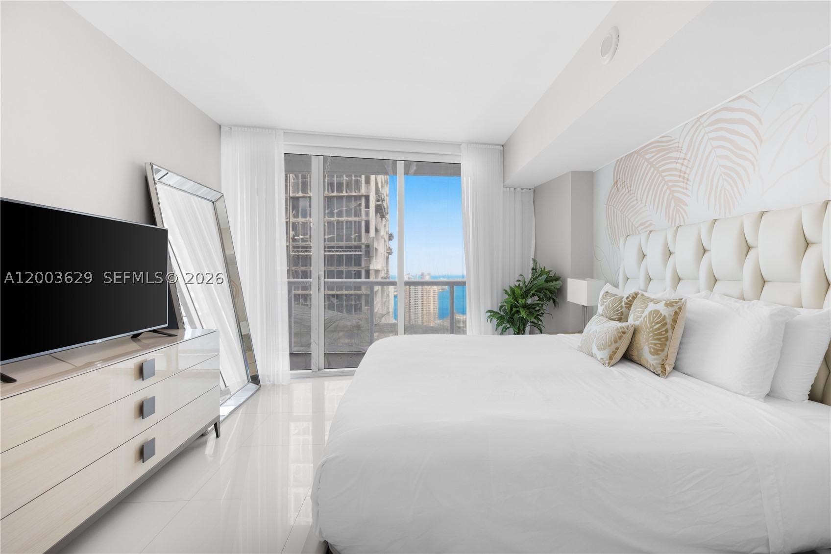 485 Brickell Ave 4501 Property Photo 15