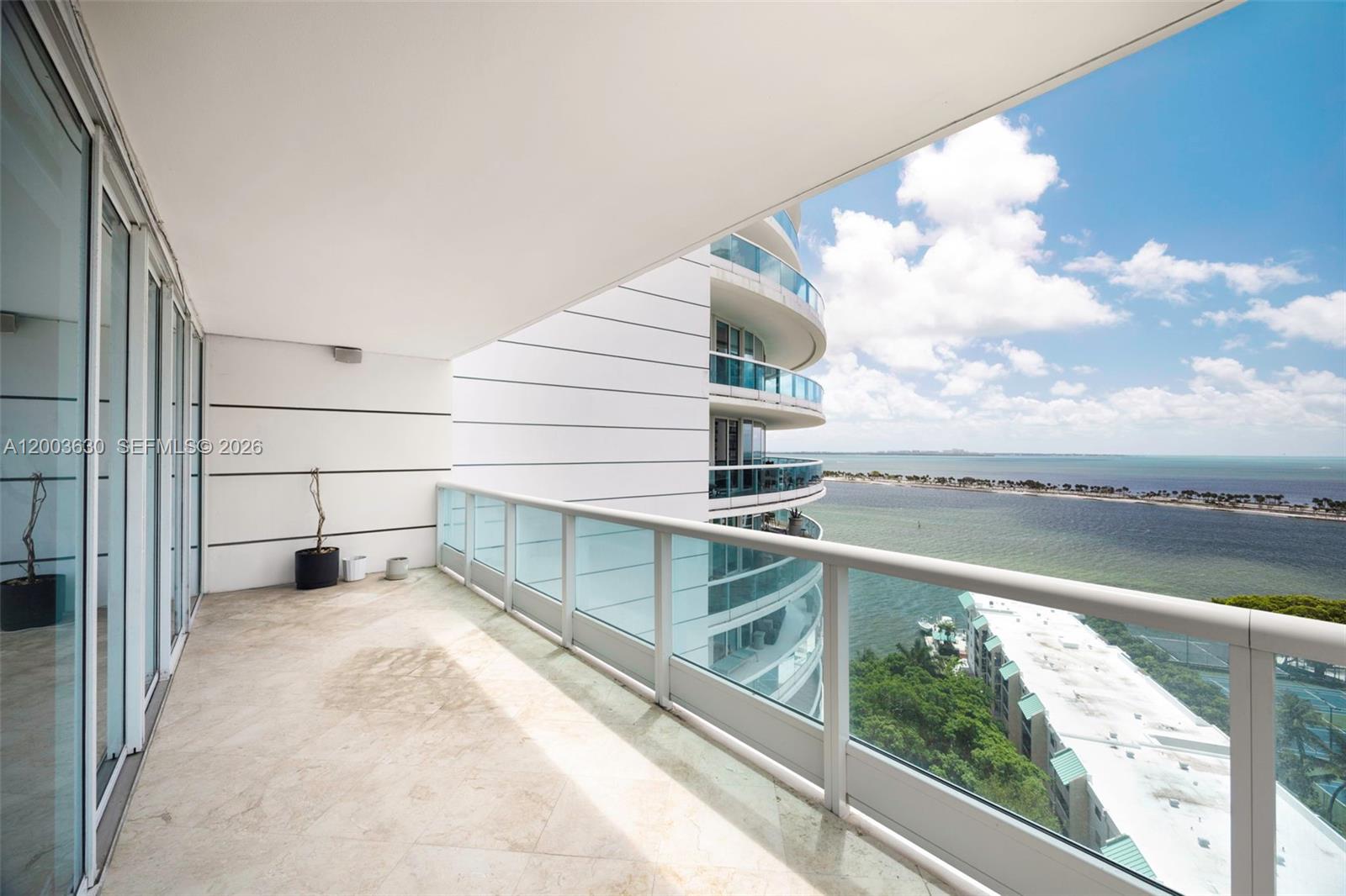2127 Brickell Ave 1805 Property Photo 2
