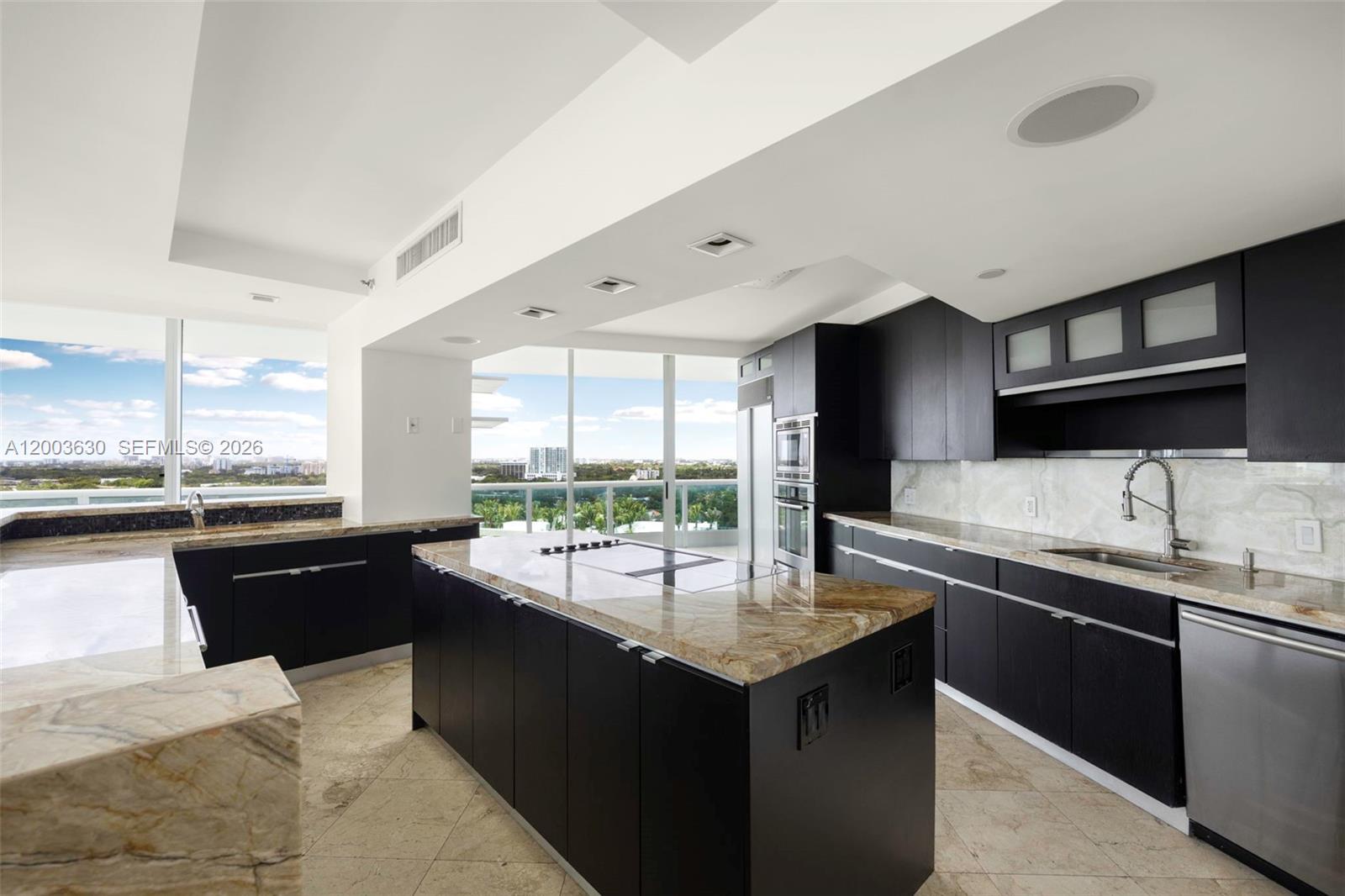 2127 Brickell Ave 1805 Property Photo 11