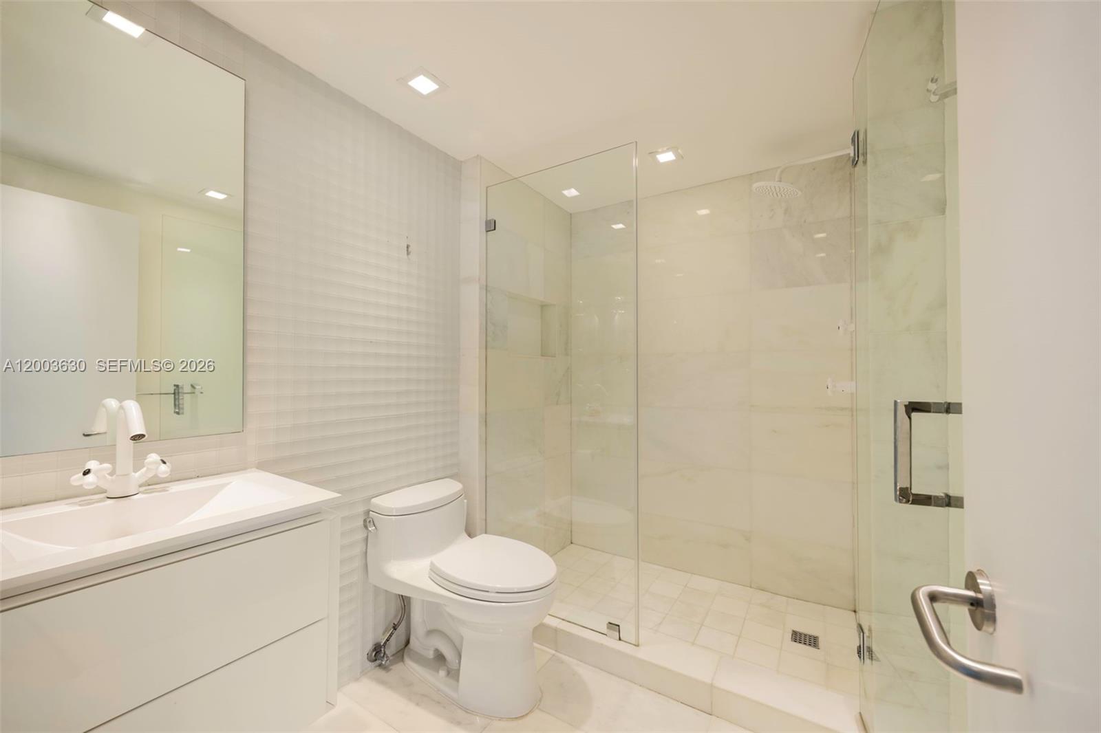 2127 Brickell Ave 1805 Property Photo 16