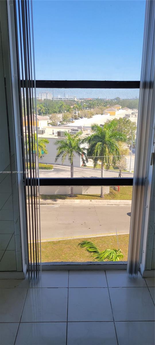 13499 Biscayne Blvd 511 Property Photo 12
