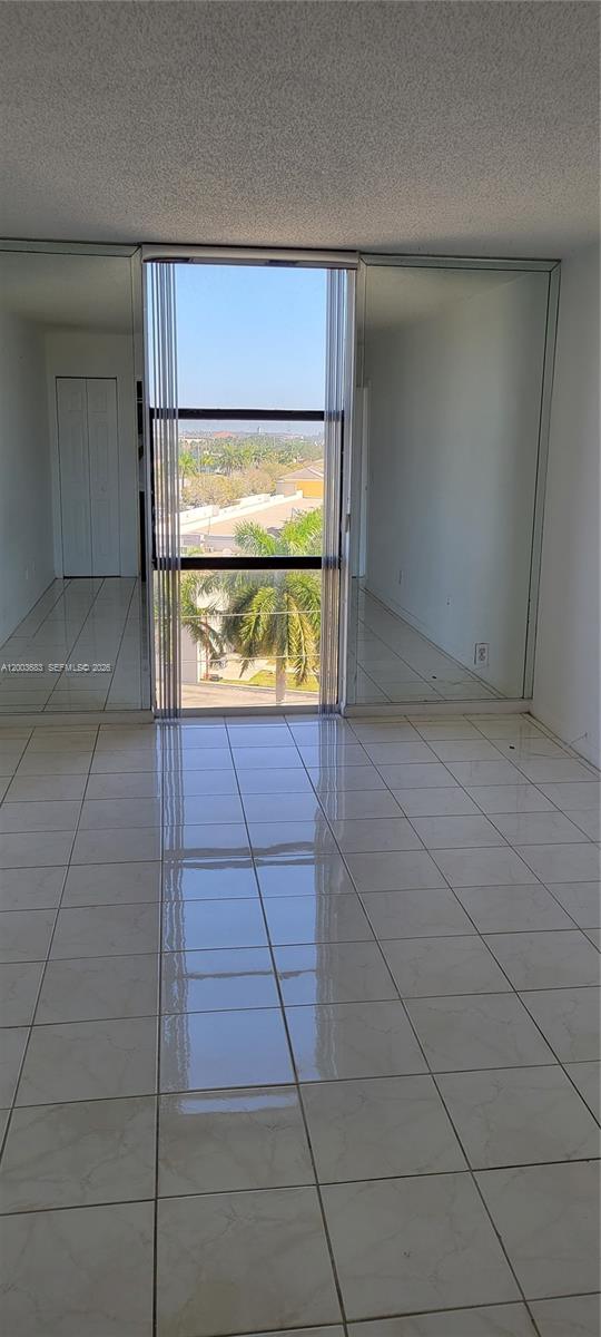 13499 Biscayne Blvd 511 Property Photo 19