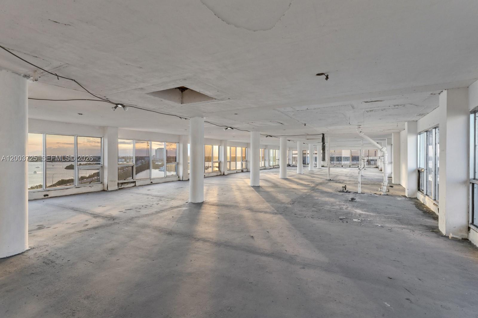 7904 West Dr Penthouse Property Photo 6