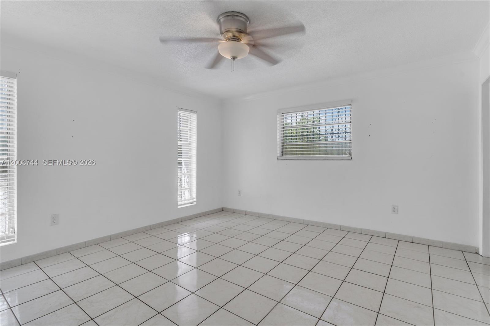 1101 Sw 17th Ave 0 Property Photo 6