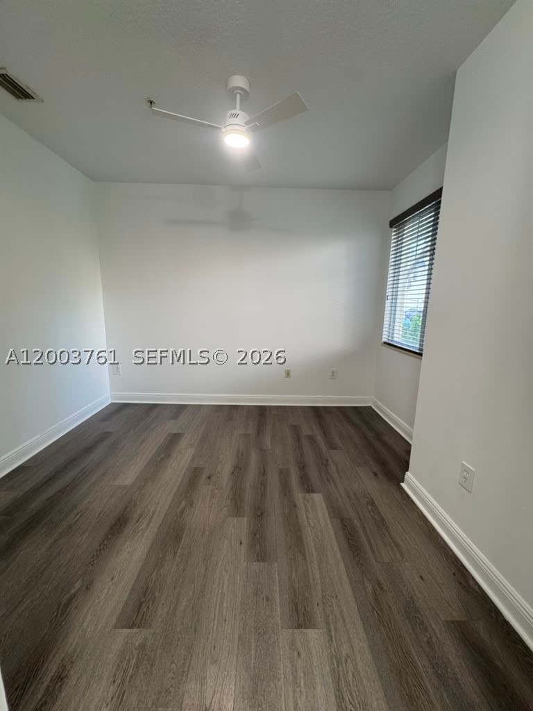 556 Nw 39th Cir Property Photo 16