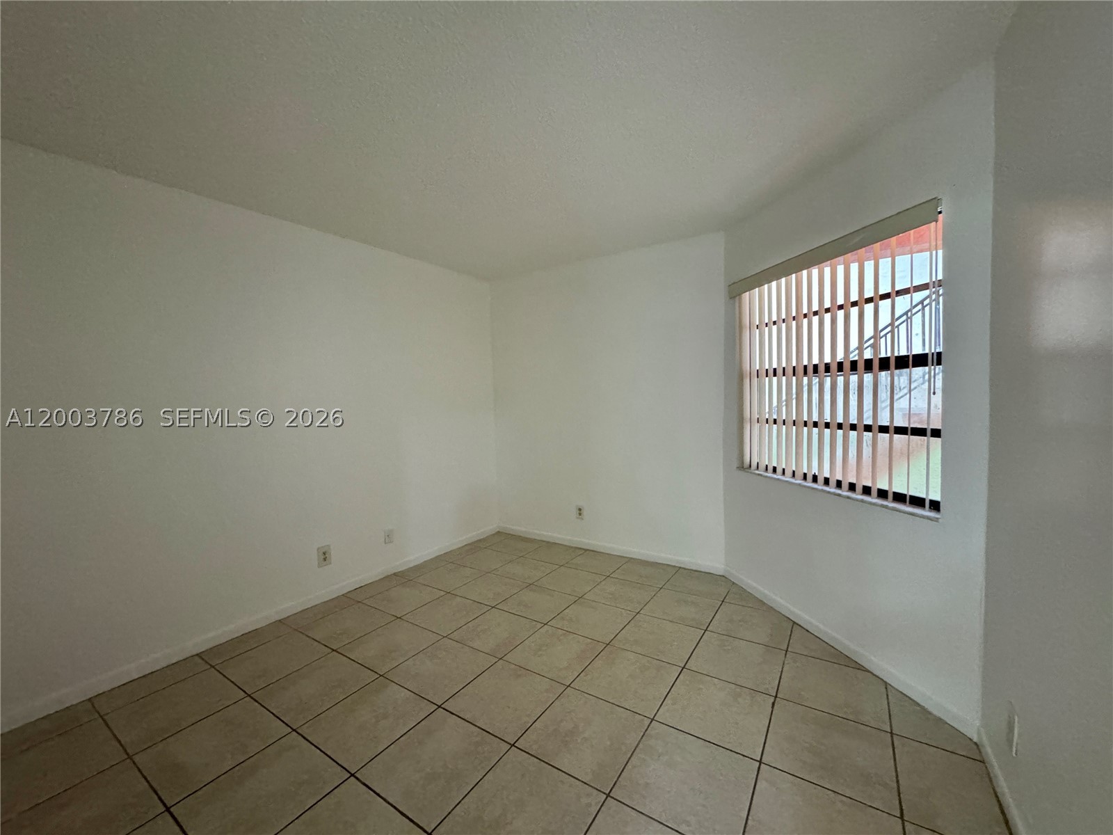 4033 Lakeside Dr 4033 Property Photo 21