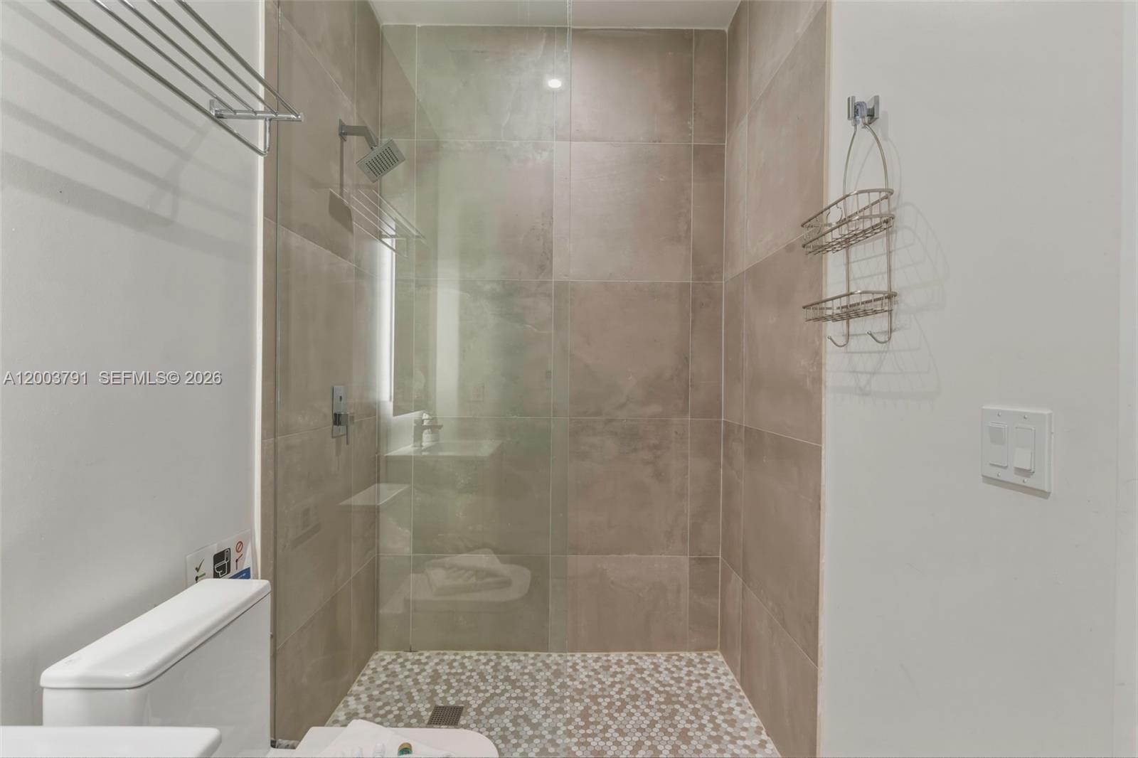 229 Sw 9th St 502 Property Photo 11