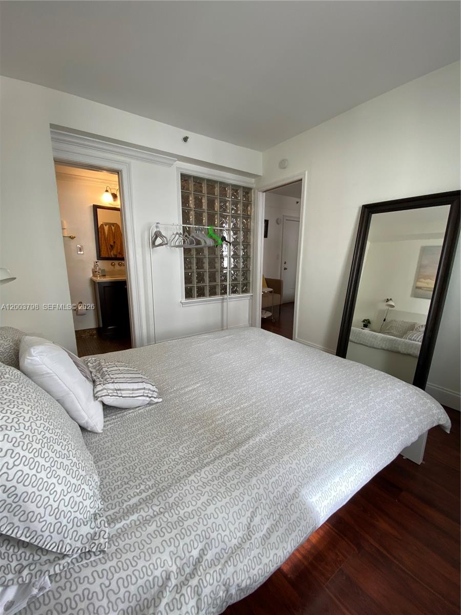 335 Ocean Dr 228 Property Photo 9