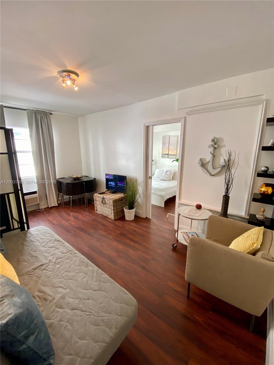 335 Ocean Dr 228 Property Photo 11