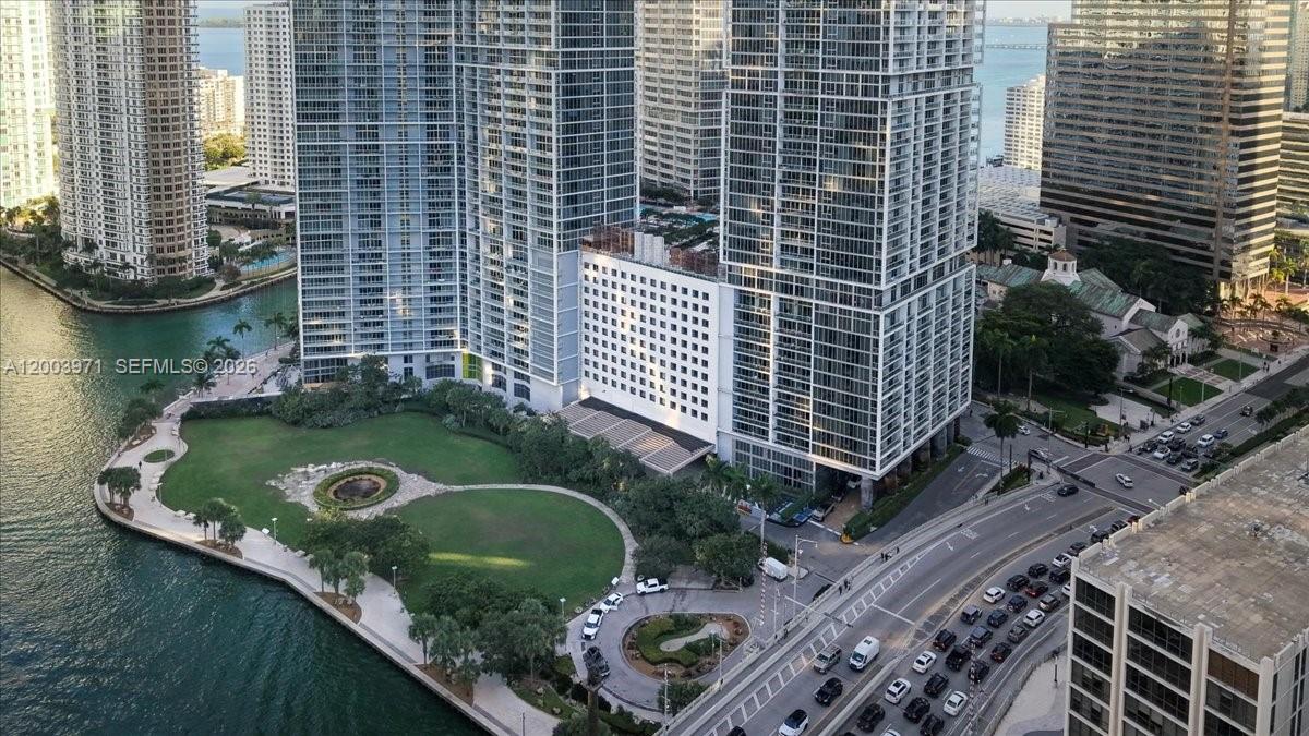 465 Brickell Ave 3804 Property Photo 2