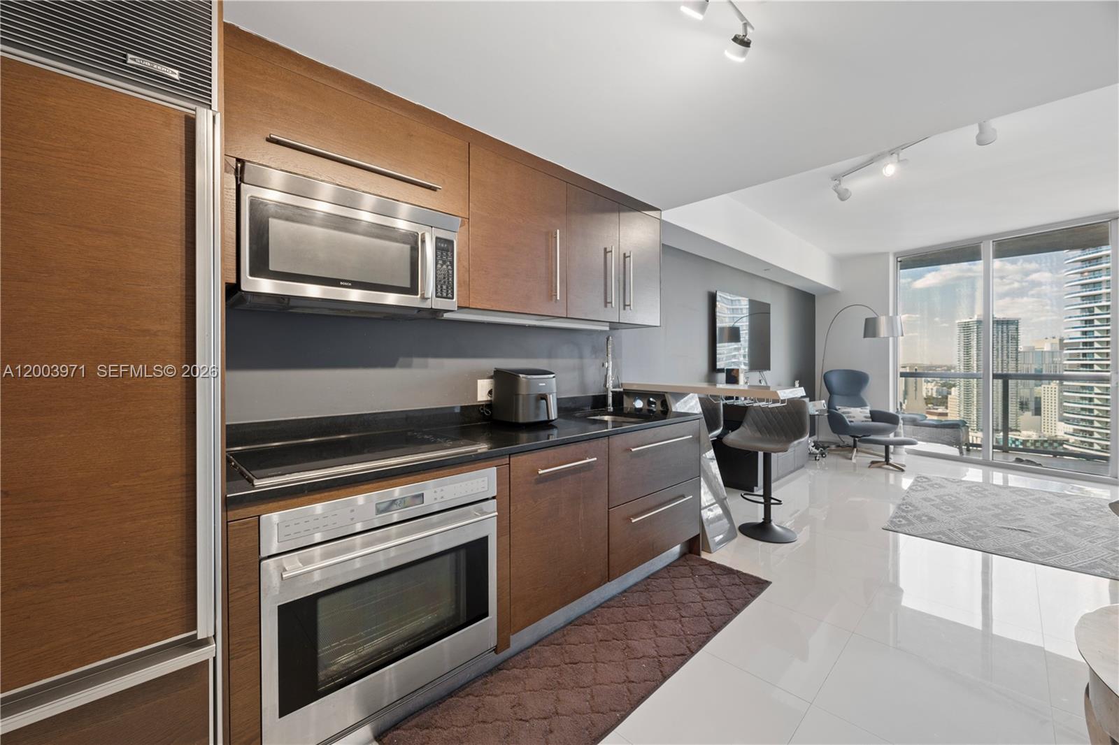 465 Brickell Ave 3804 Property Photo 11