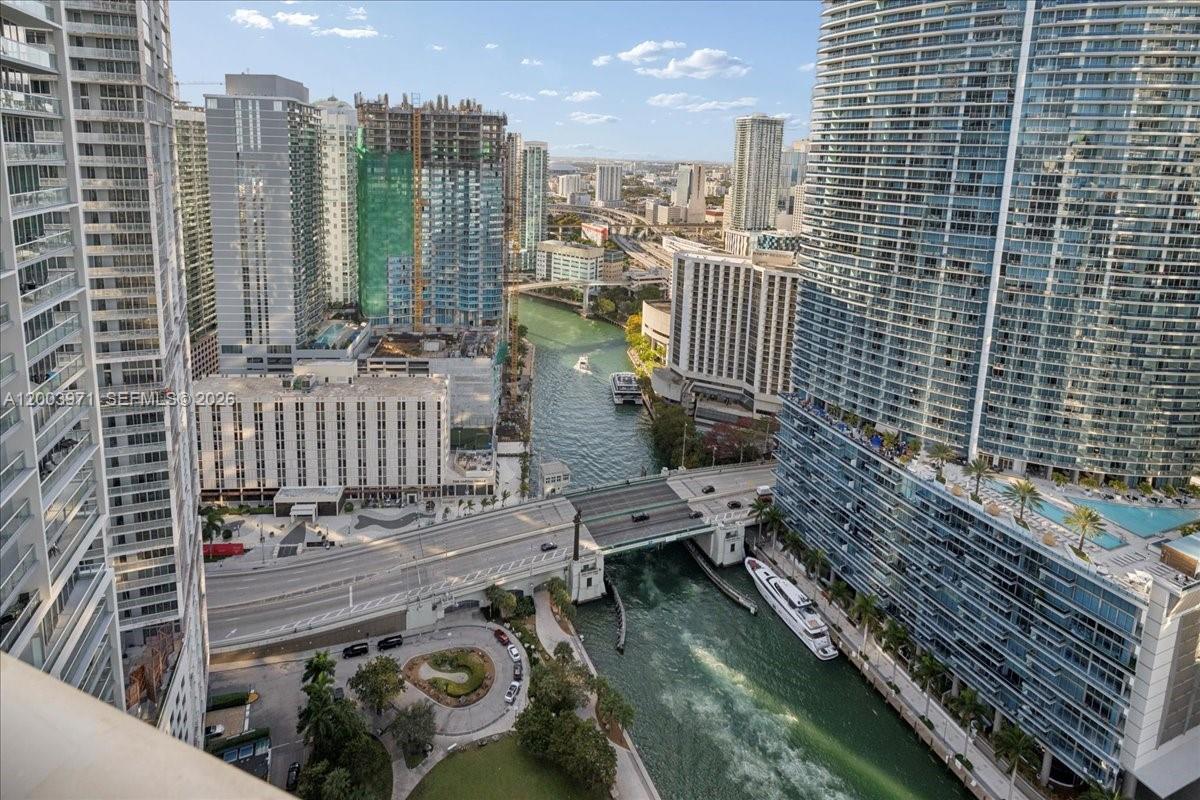 465 Brickell Ave 3804 Property Photo 18