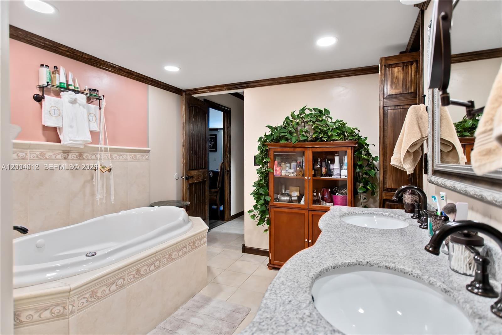 1500 S Ocean Dr 2g Property Photo 30