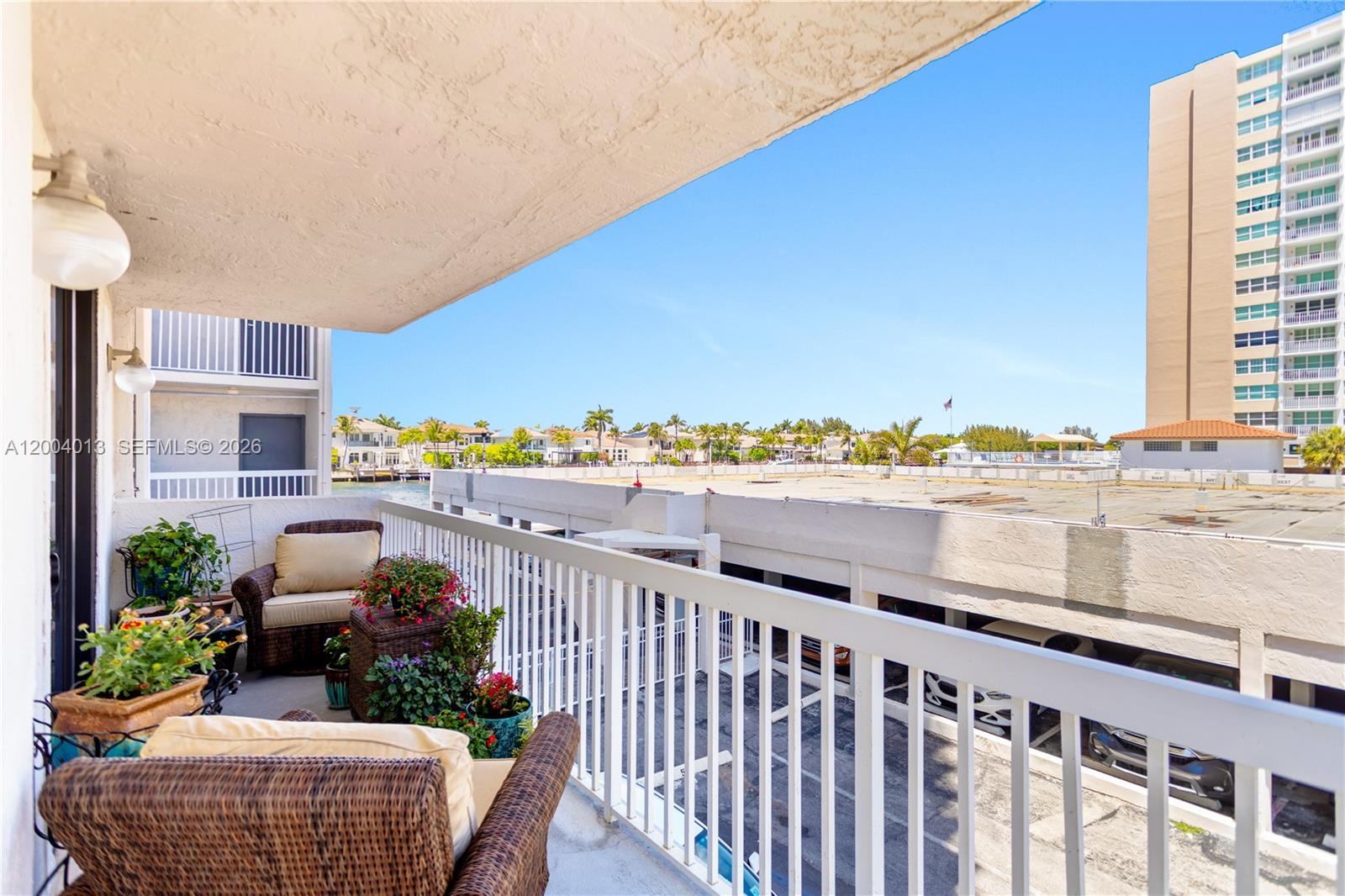 1500 S Ocean Dr 2g Property Photo 40