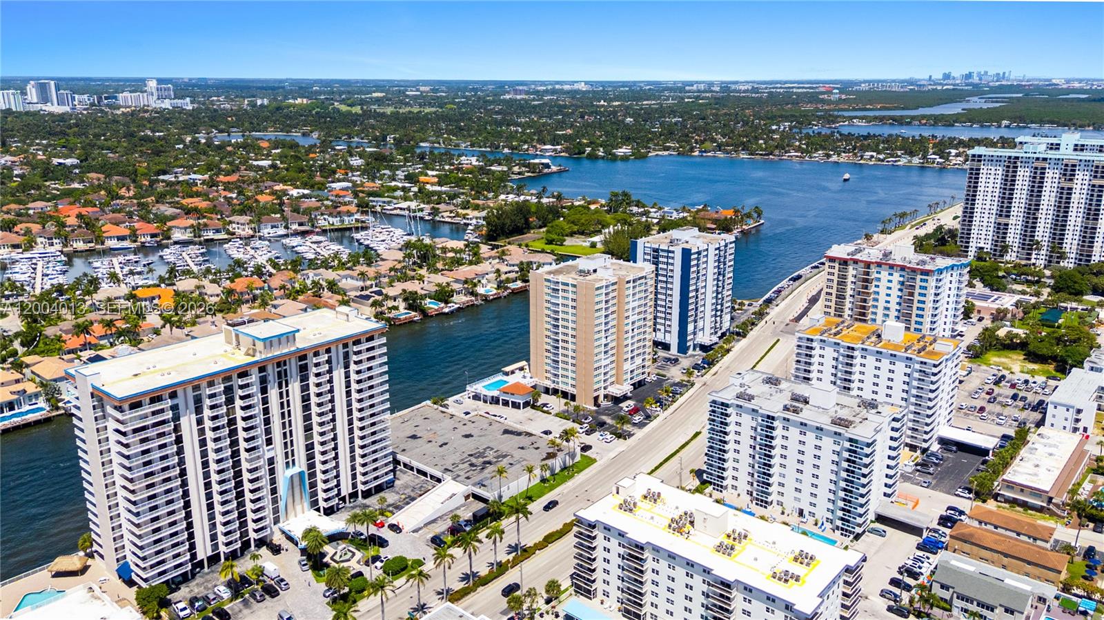 1500 S Ocean Dr 2g Property Photo 58