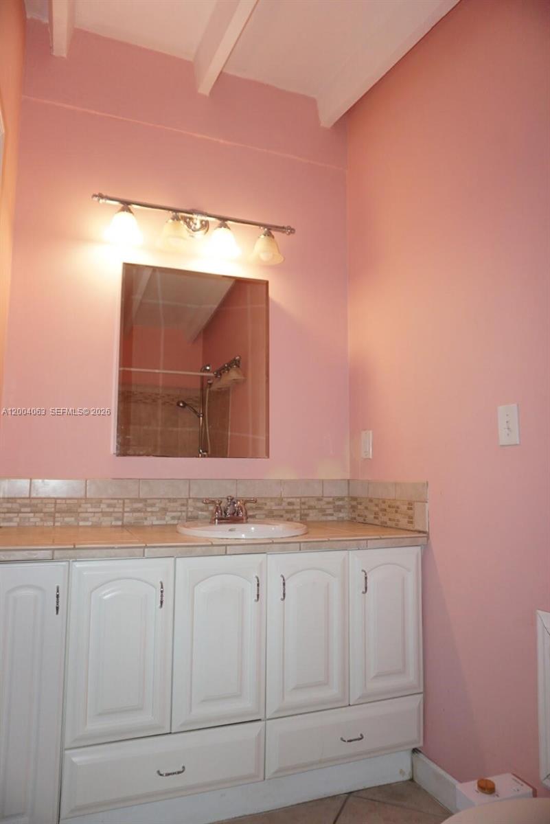 229 2nd Rd Property Photo 18