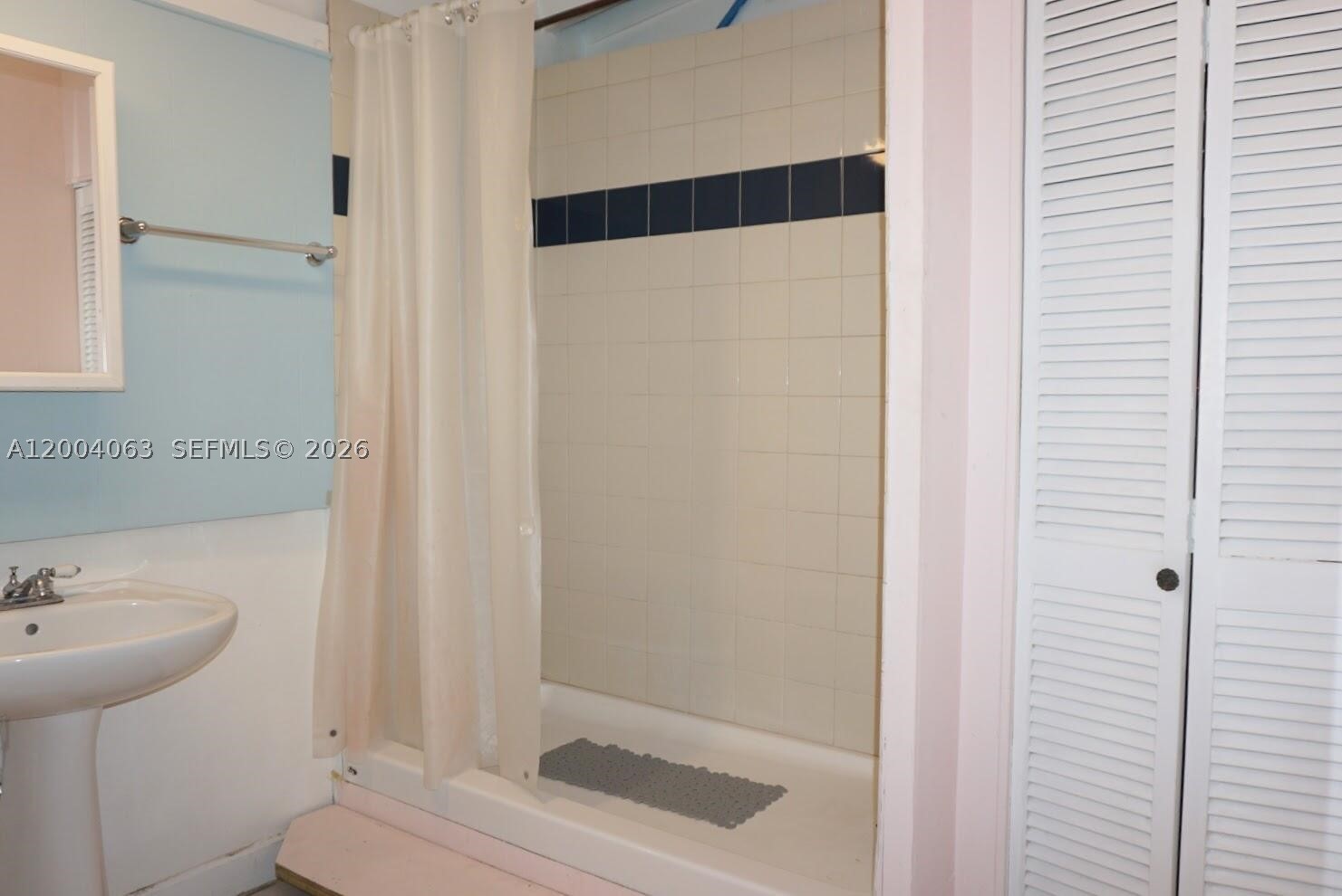 229 2nd Rd Property Photo 27