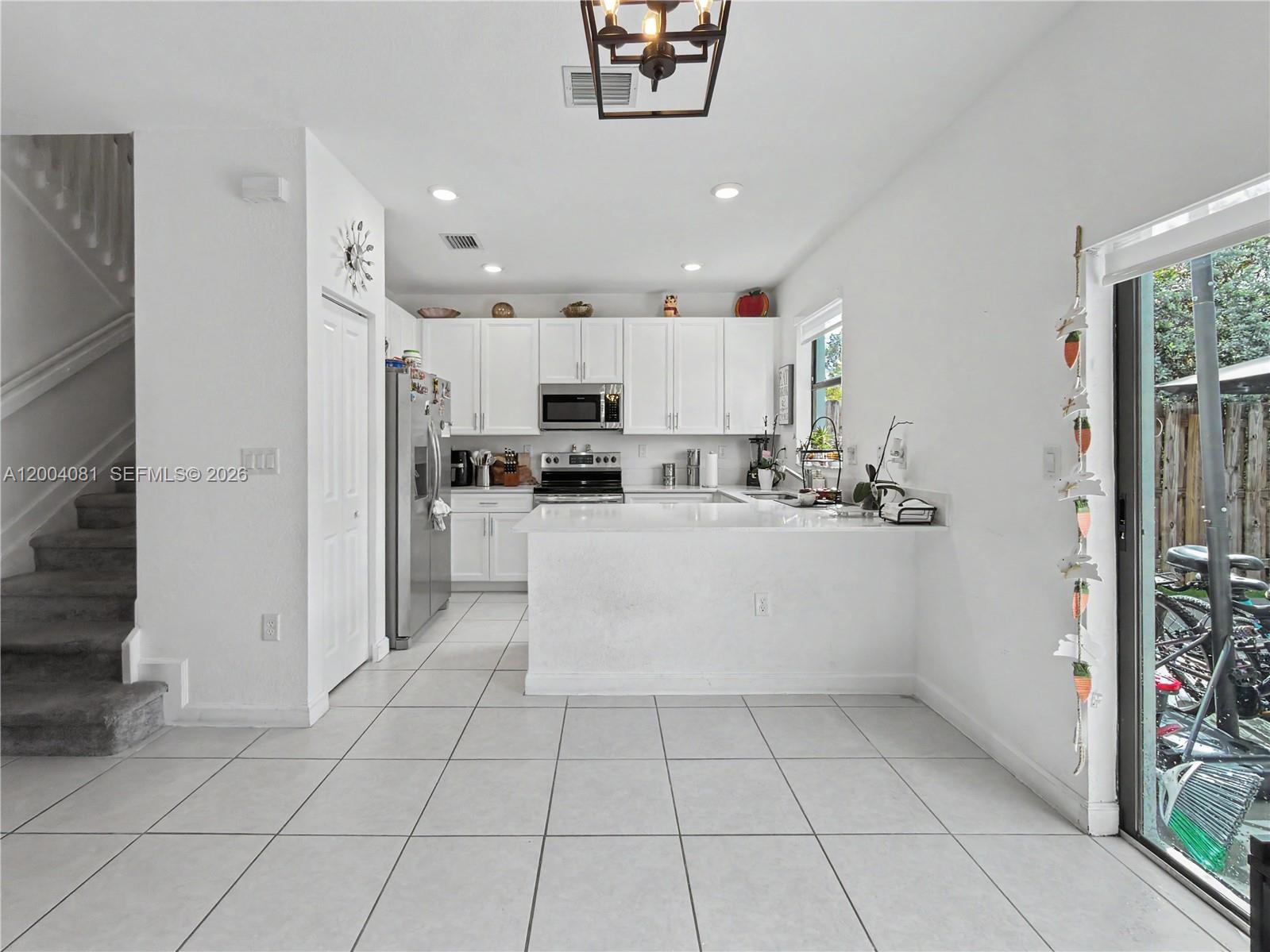 14800 Sw 183rd Ter Property Photo 9