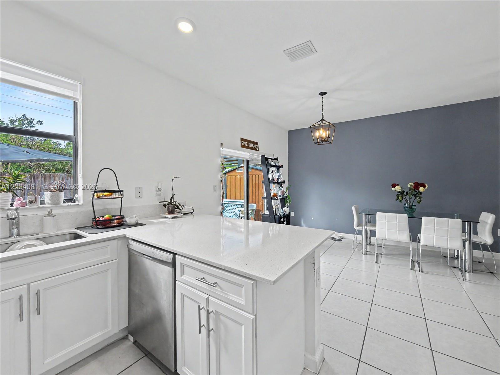 14800 Sw 183rd Ter Property Photo 10