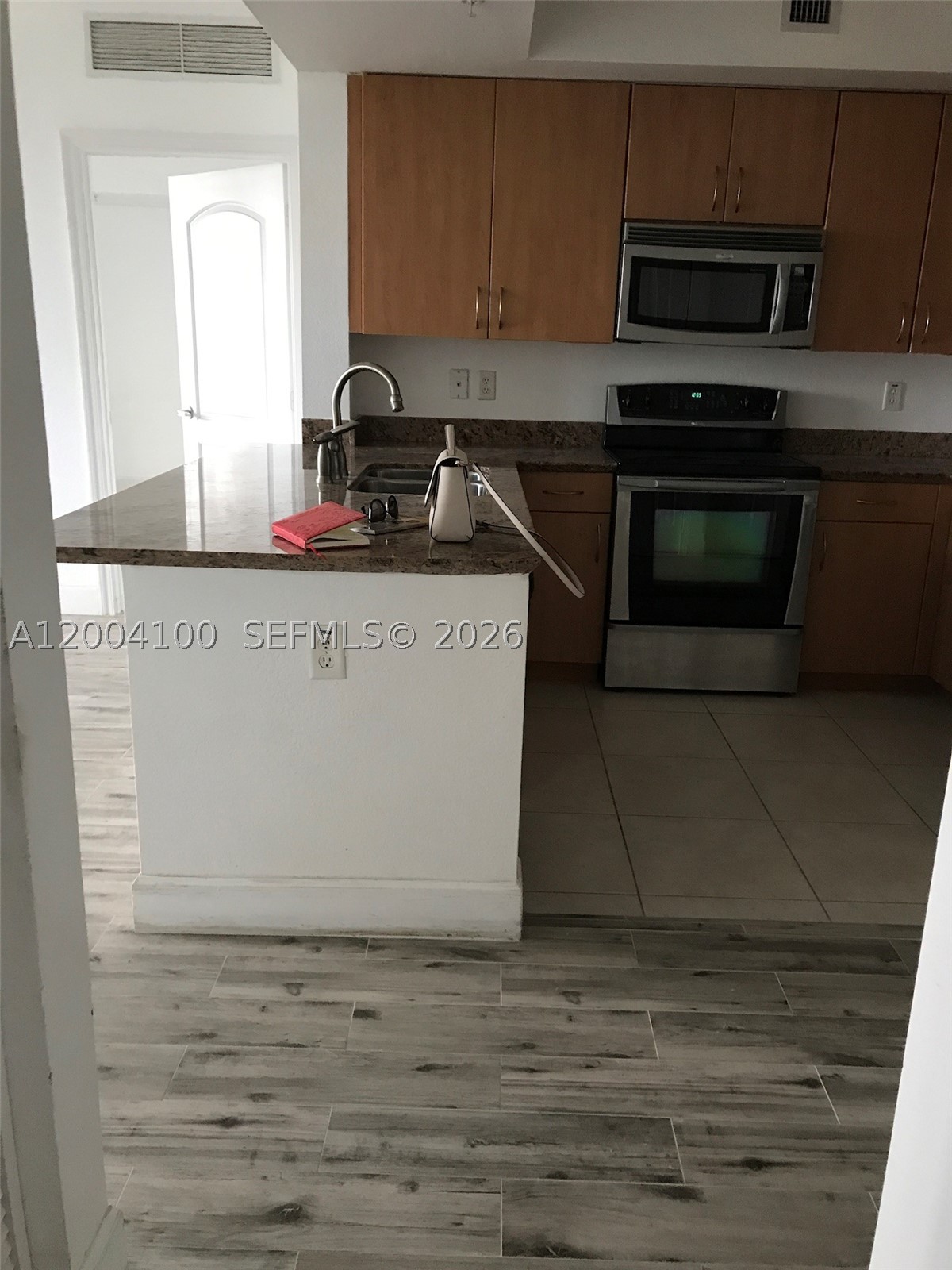 1830 Radius Dr 407 Property Photo 7