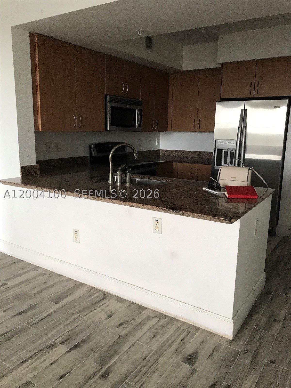 1830 Radius Dr 407 Property Photo 8