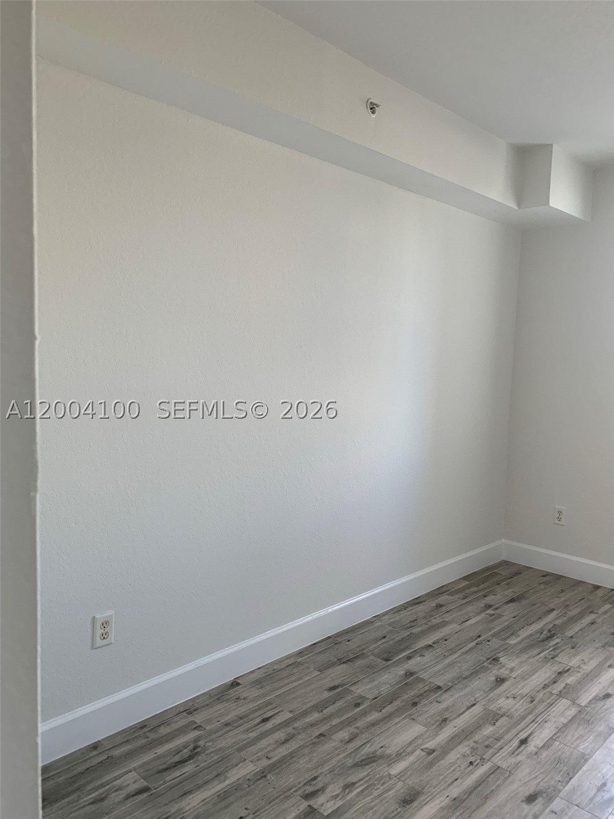 1830 Radius Dr 407 Property Photo 18