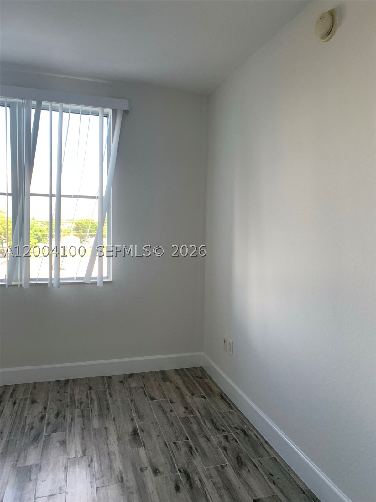 1830 Radius Dr 407 Property Photo 20