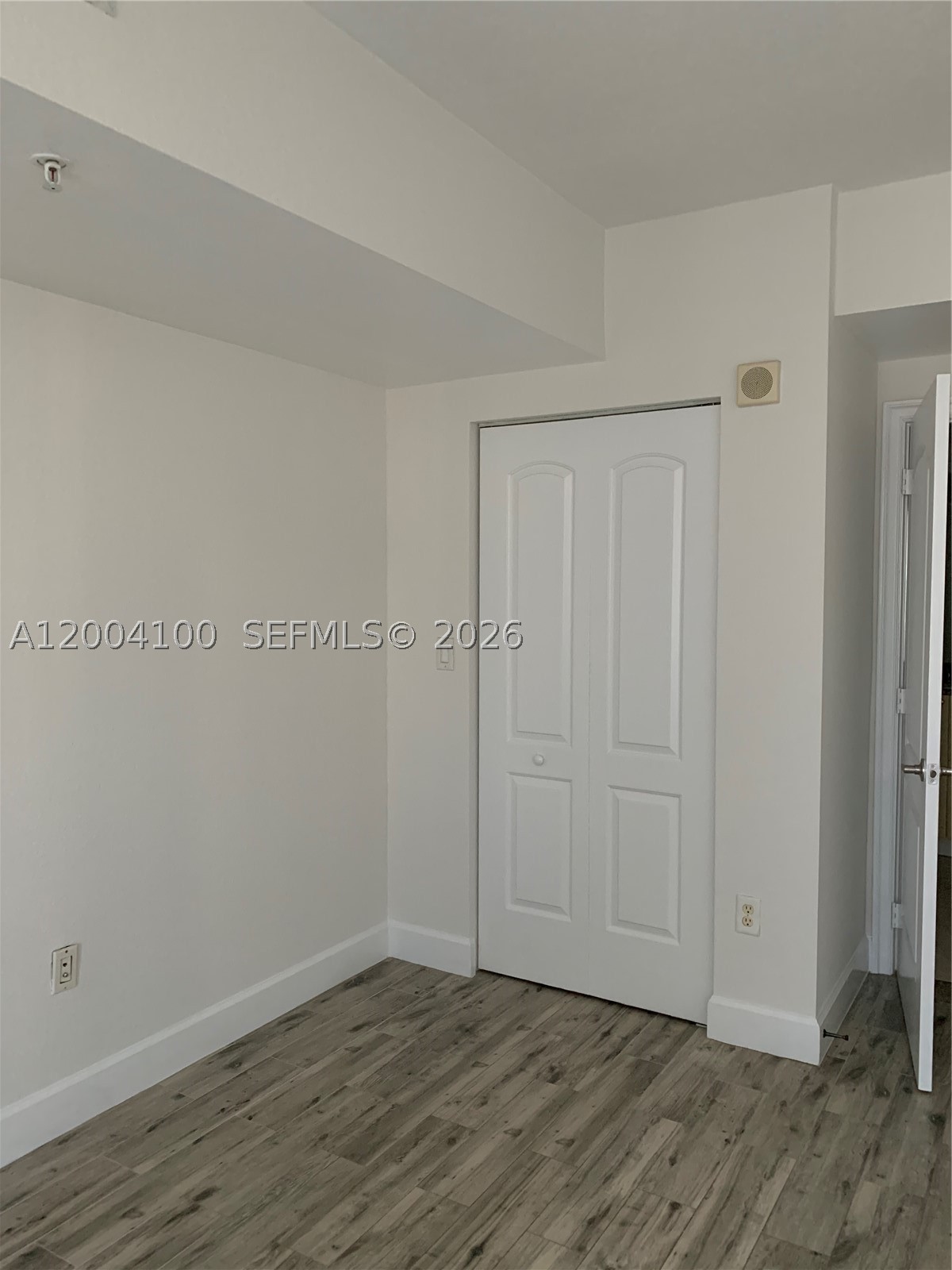 1830 Radius Dr 407 Property Photo 28