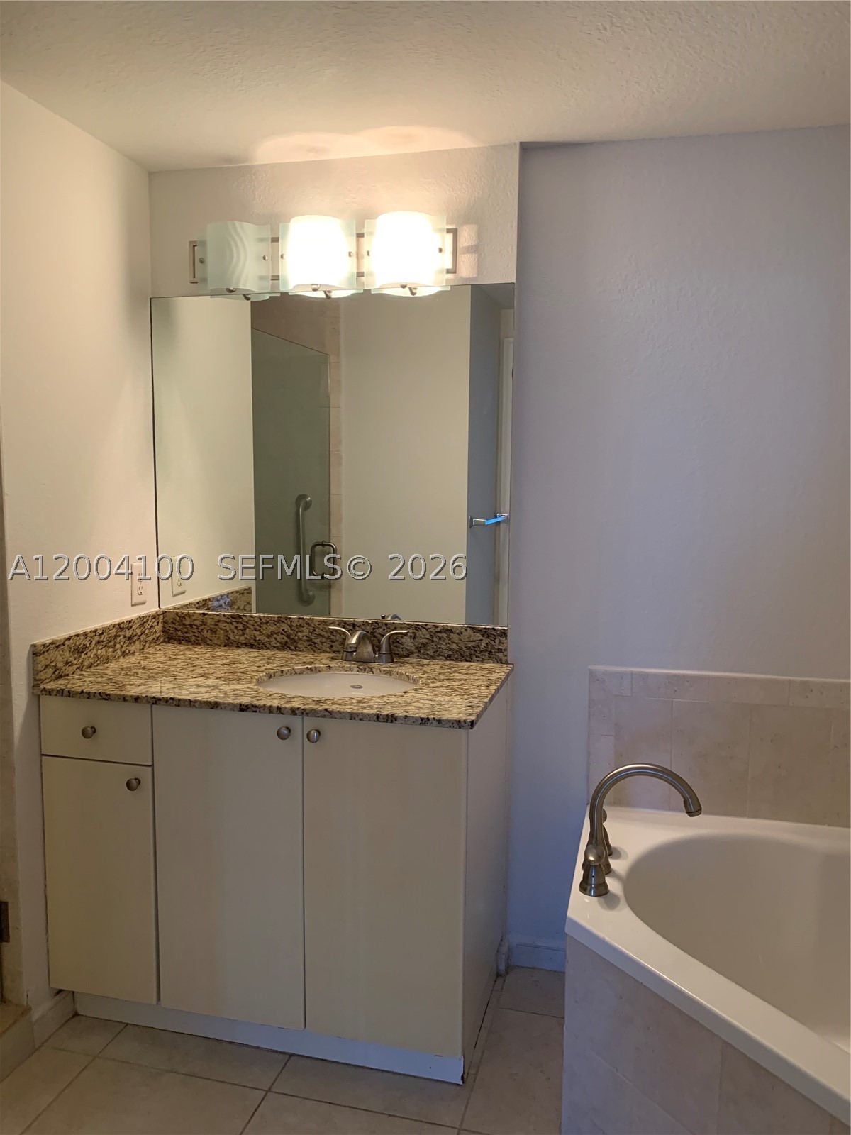 1830 Radius Dr 407 Property Photo 29