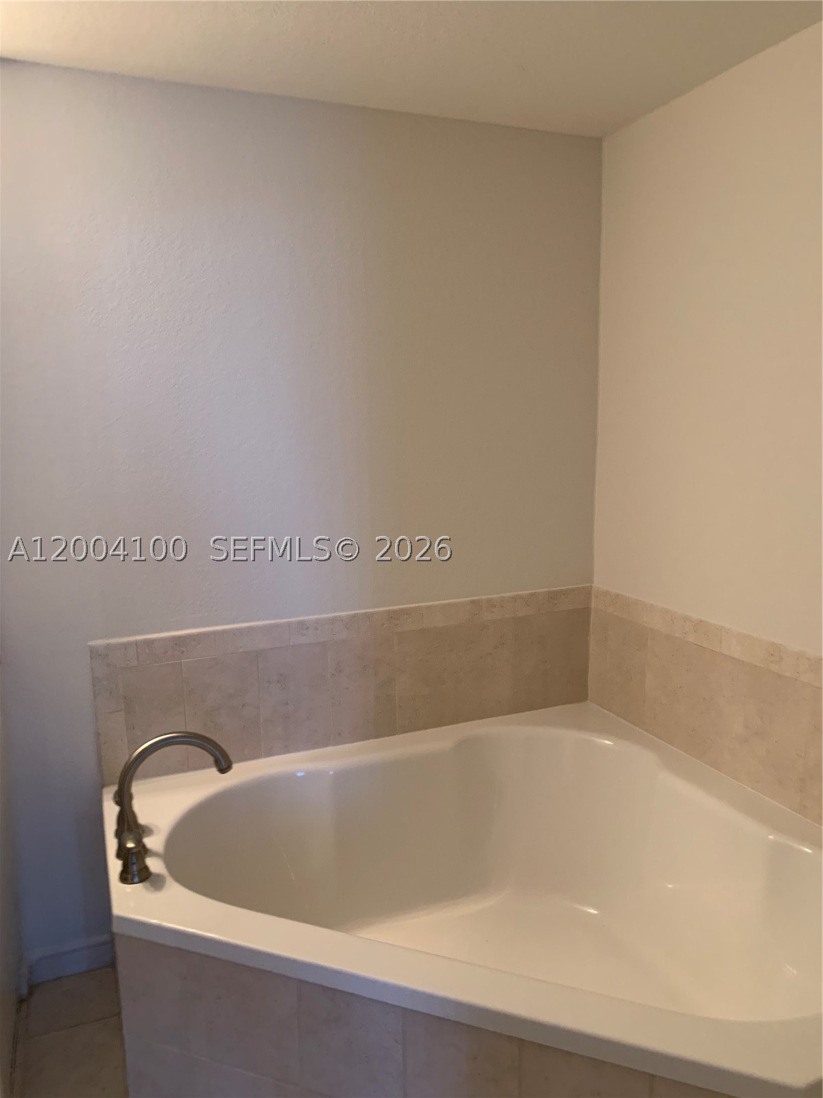 1830 Radius Dr 407 Property Photo 30