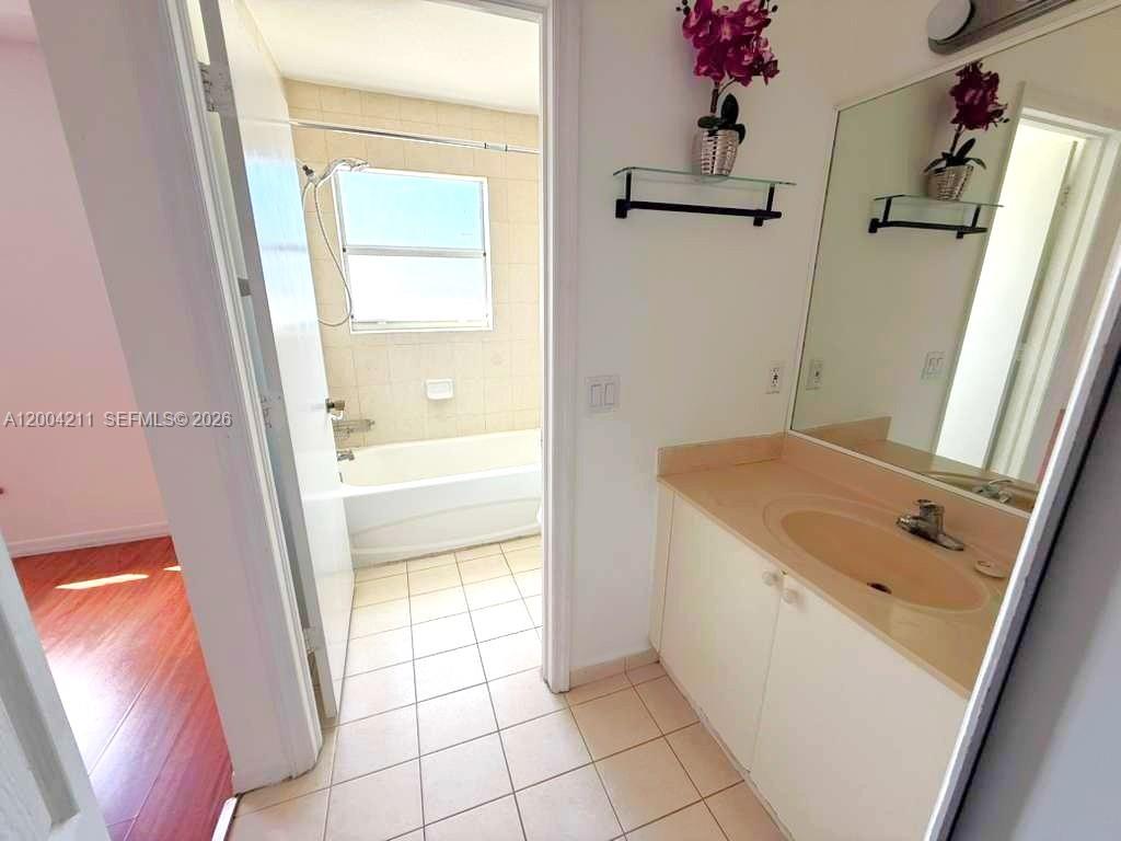 2914 Se 15th Ter Property Photo 13