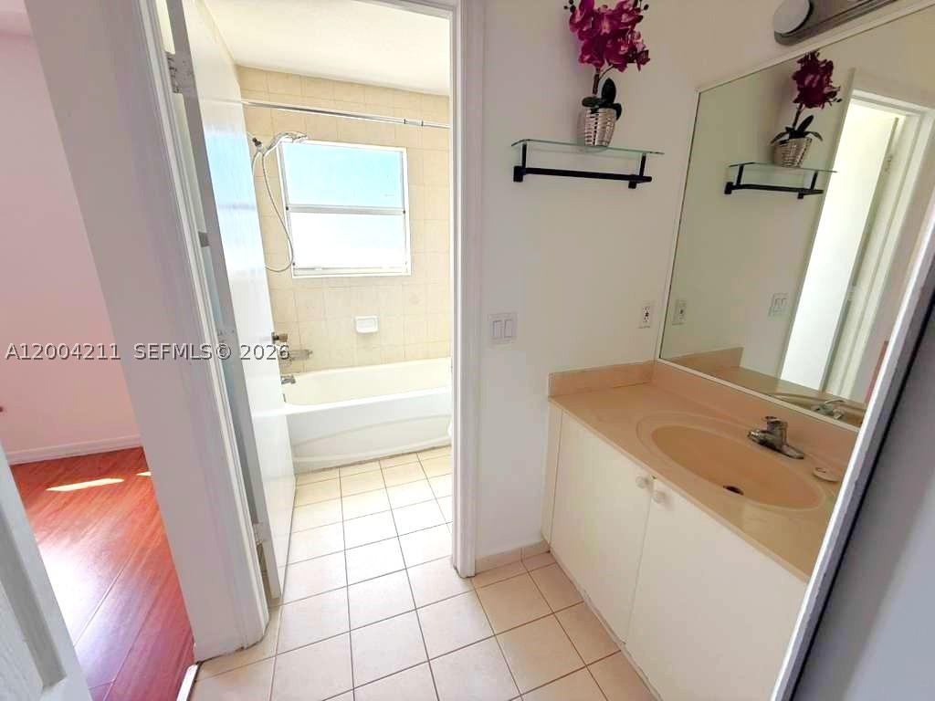 2914 Se 15th Ter Property Photo 13