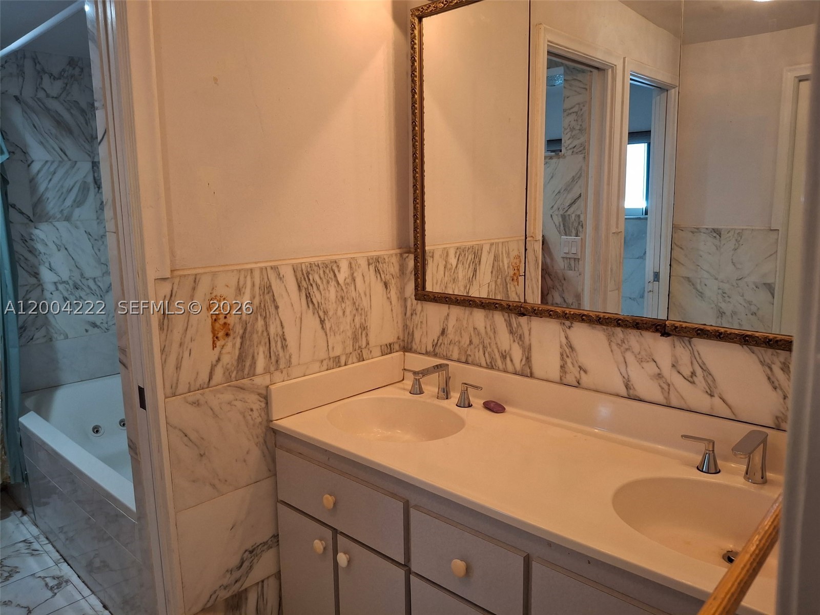 540 Sw 39th Ave Property Photo 22