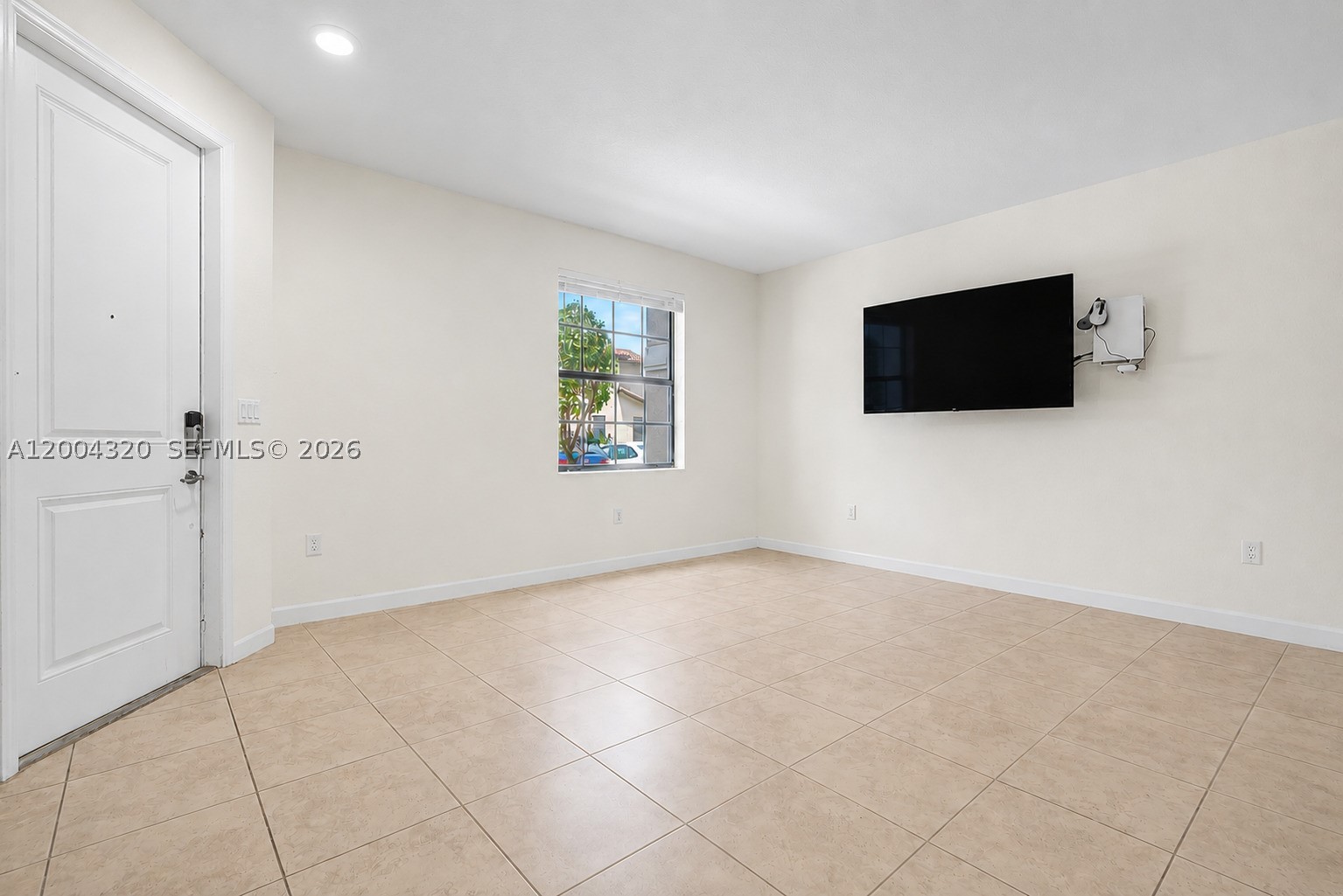 24941 Sw 114th Ct Property Photo 6
