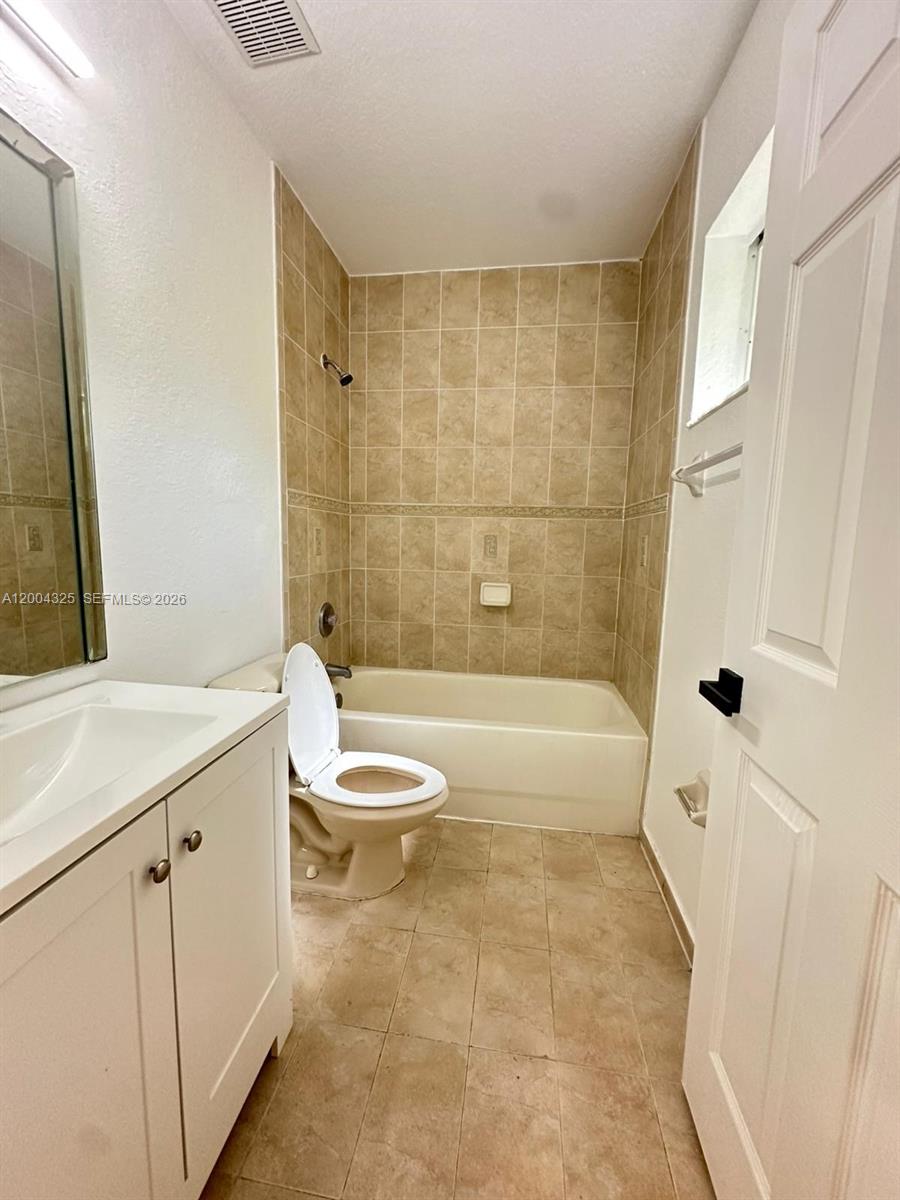 941 Sw 6th Pl Property Photo 16