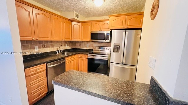 6500 Cypress Rd 402 Property Photo 9