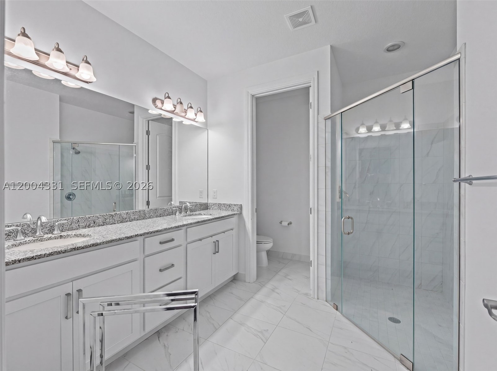 10105 Brickhill Dr Property Photo 11
