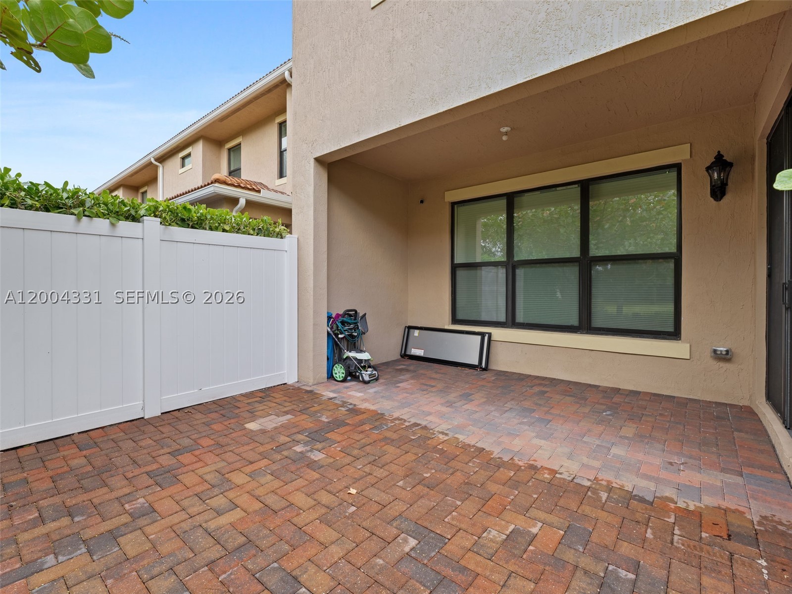 10105 Brickhill Dr Property Photo 23