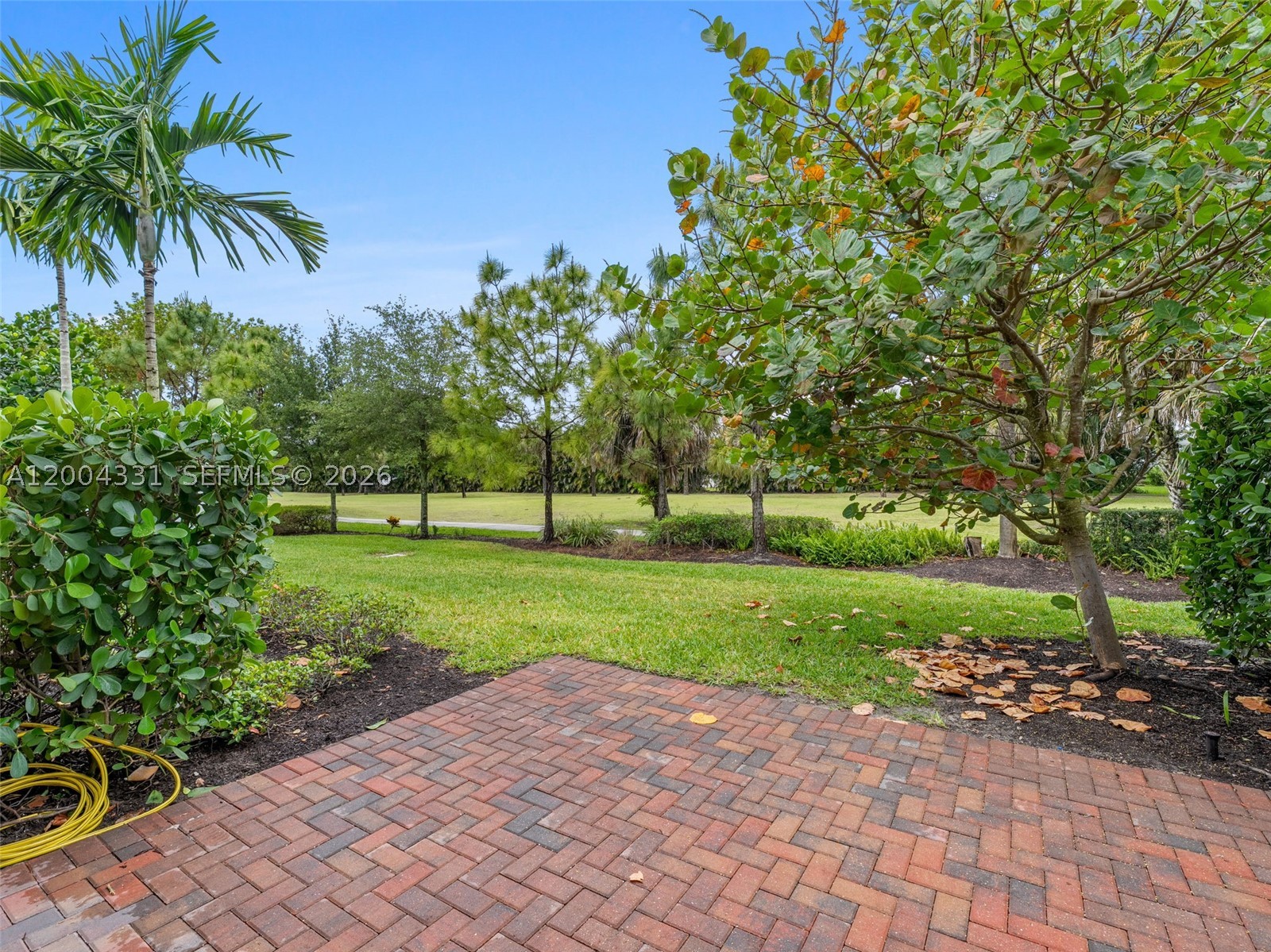 10105 Brickhill Dr Property Photo 24