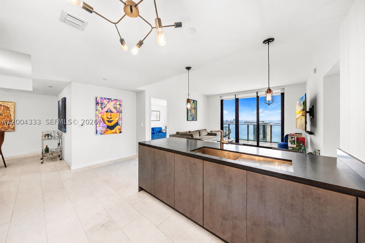 1010 Brickell Ave 3904 Property Photo 3