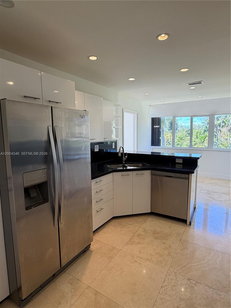 151 Crandon Blvd 444 Property Photo 8
