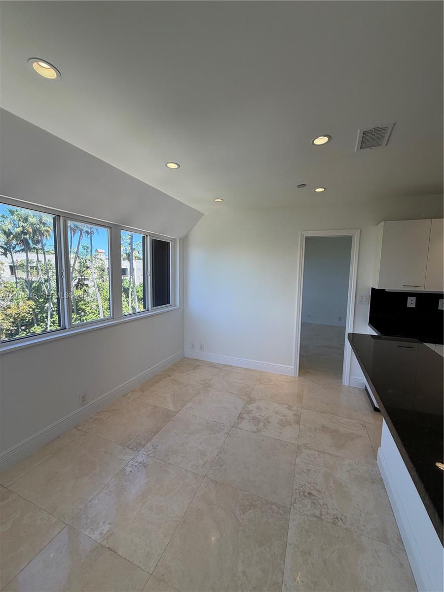 151 Crandon Blvd 444 Property Photo 10