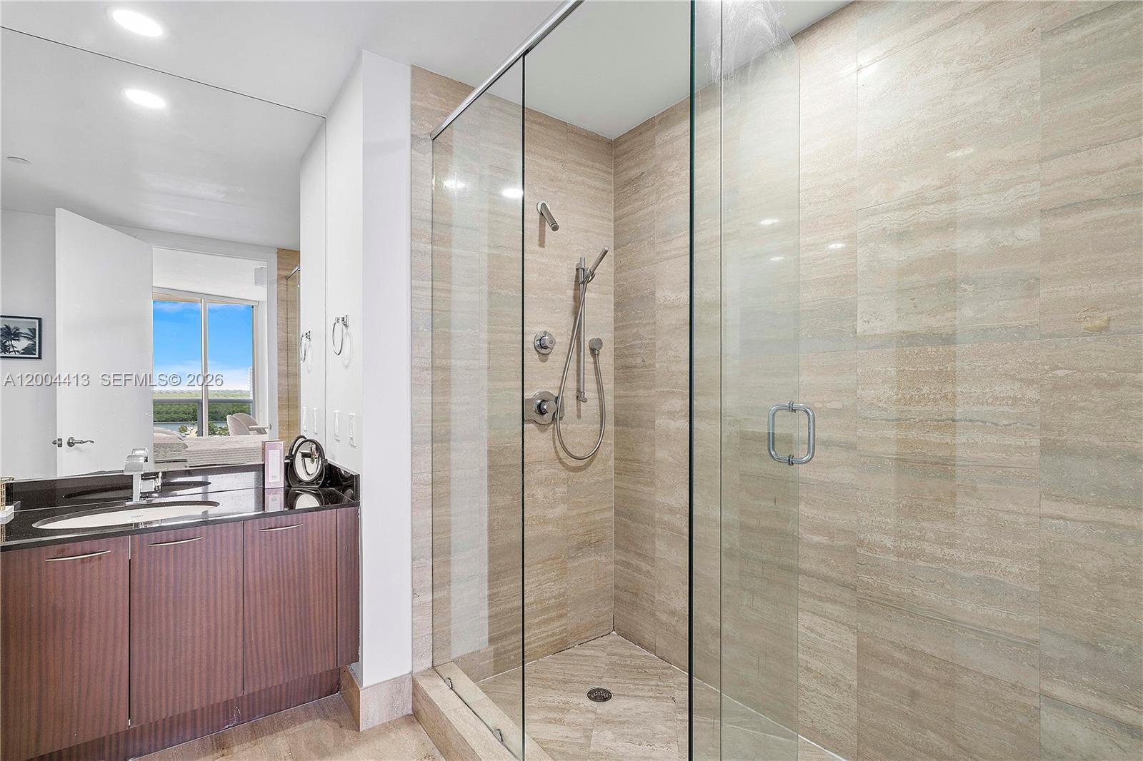 15811 Collins Ave 1205 Property Photo 27