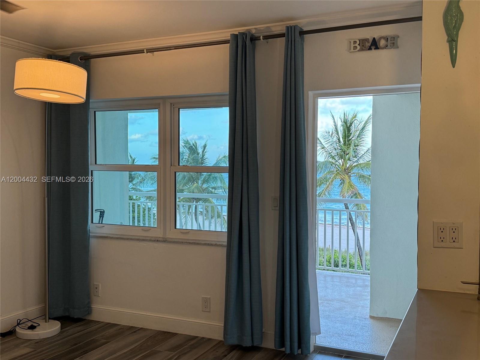 901 S Surf Rd 407 Property Photo 2