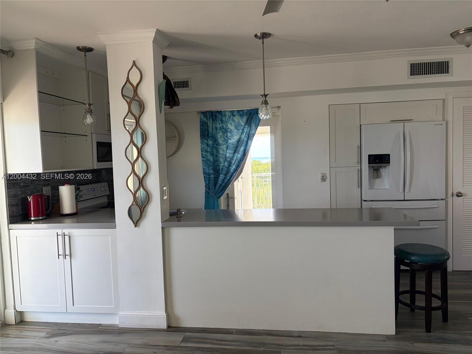 901 S Surf Rd 407 Property Photo 19