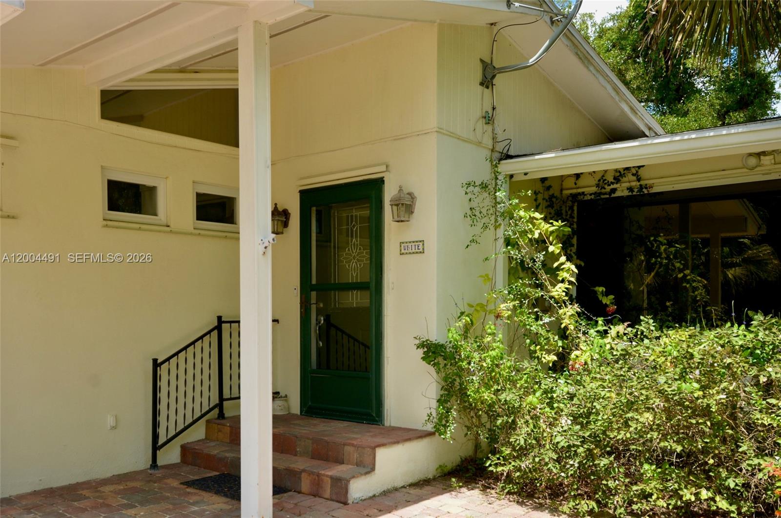 18220 Elmwood Property Photo 39