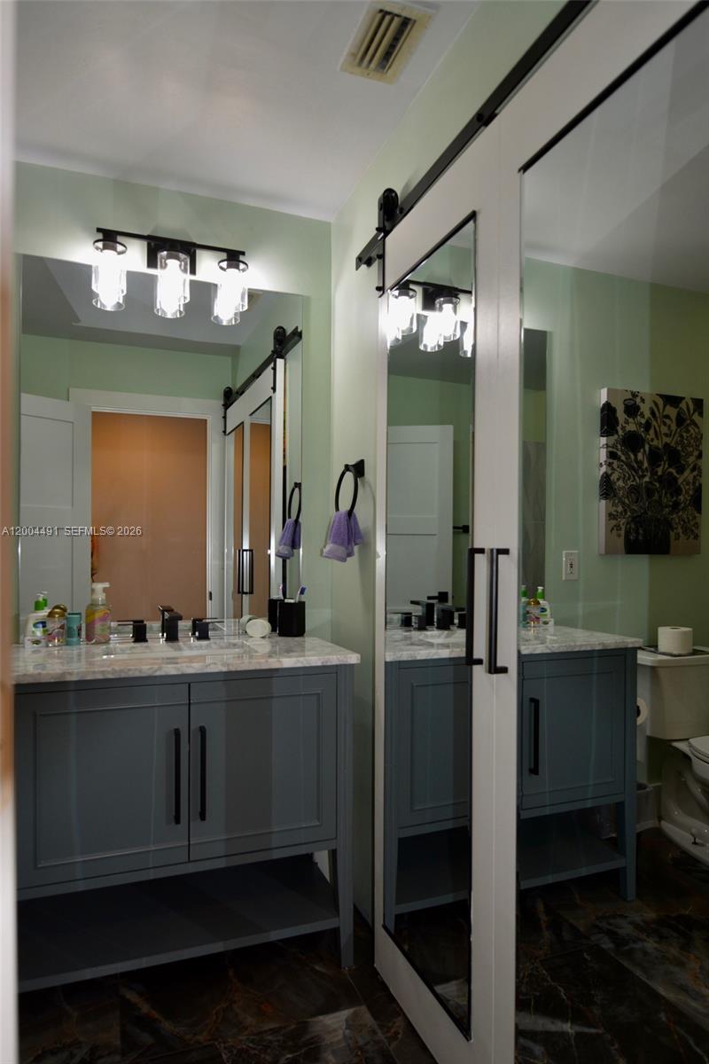 18220 Elmwood Property Photo 76