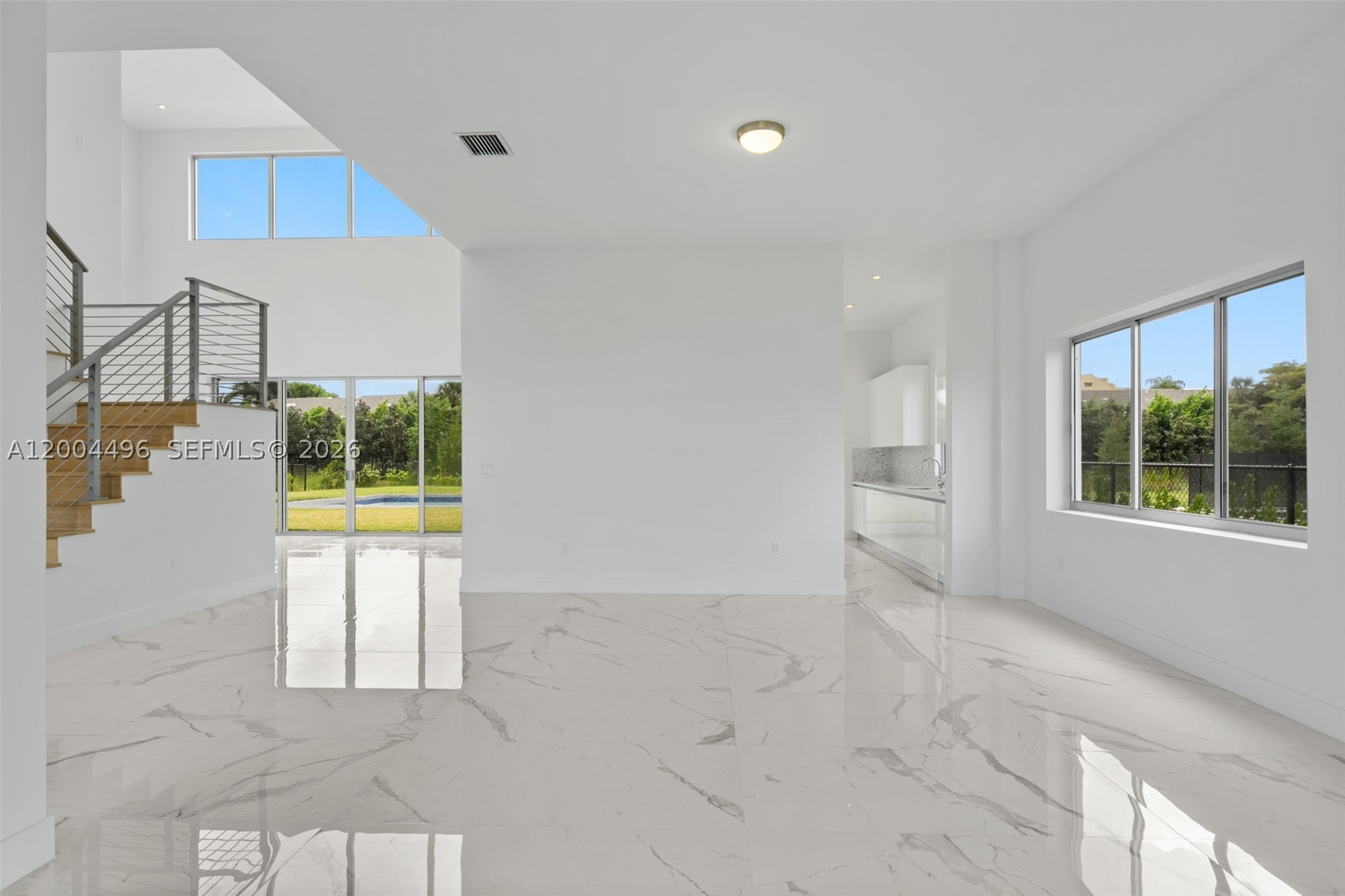 16710 Botaniko Dr N Property Photo 3