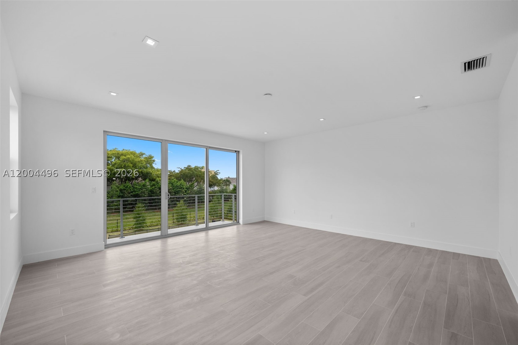 16710 Botaniko Dr N Property Photo 8