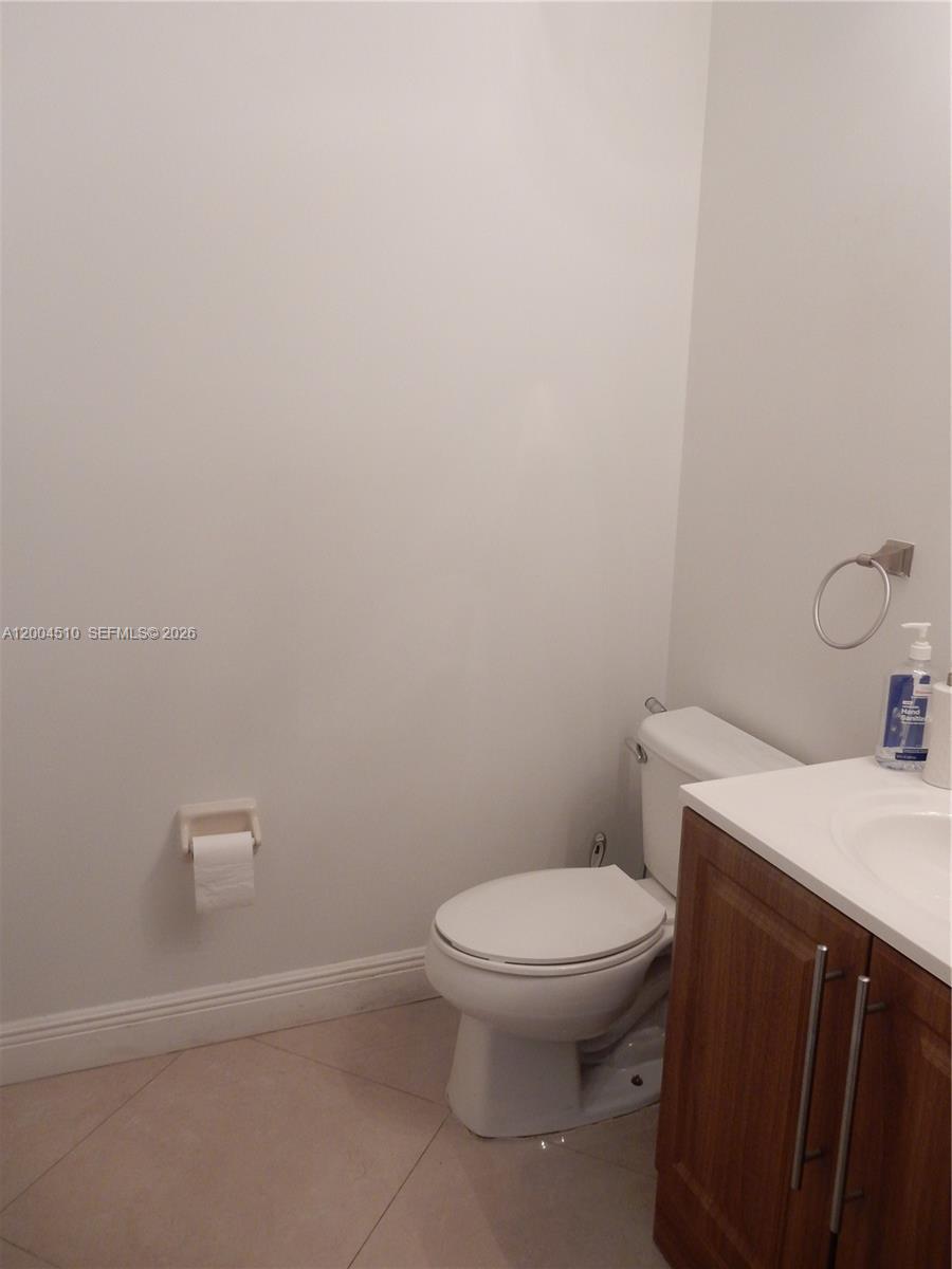 11455 Nw 88th Ln Property Photo 7